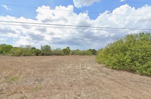 1218 NE 6TH AVE, Cape Coral, FL 33909