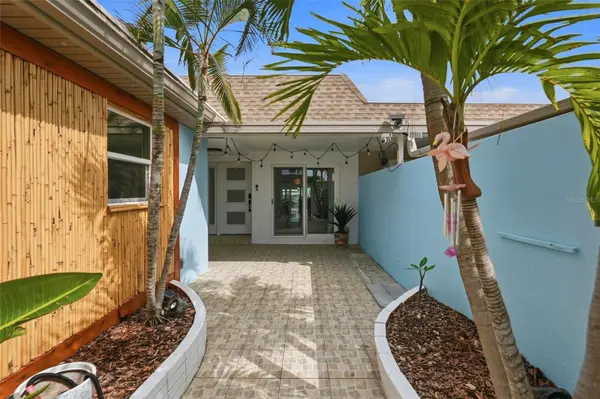 573 BOCA CIEGA POINT BLVD N, St Petersburg, FL 33708