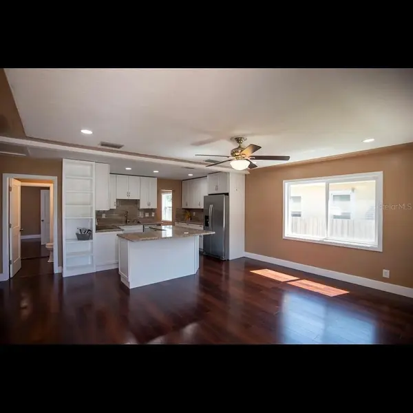 1329 34TH AVE N, St Petersburg, FL 33704