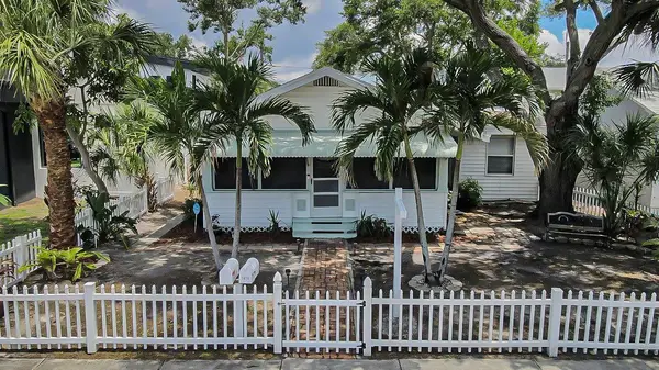 3829 2ND AVE N, St Petersburg, FL 33713