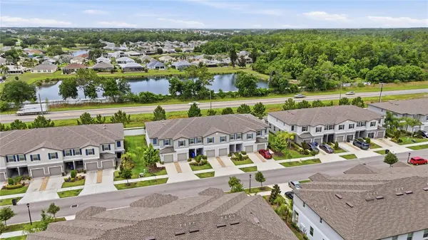9637 MULBERRY MARSH LN, Sun City Center, FL 33573