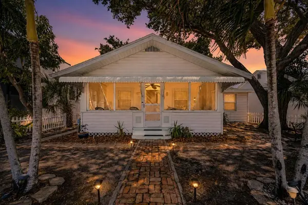 3829 2ND AVE N, St Petersburg, FL 33713