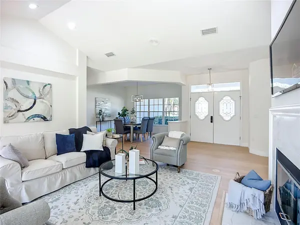 2960 SANDRINGHAM PL, Sarasota, FL 34235