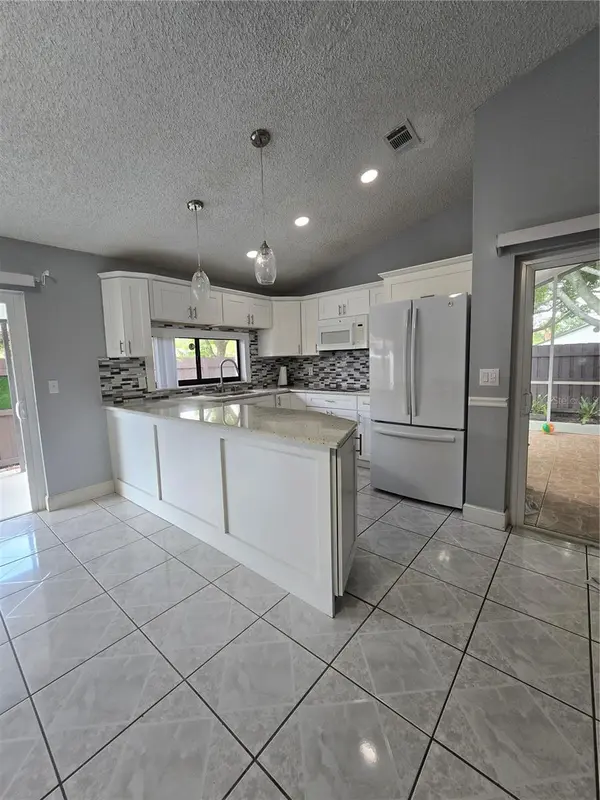 5401 HOPEDALE DR, Tampa, FL 33624