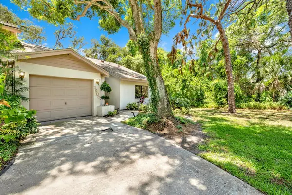 1900 WHISPERING WAY, Tarpon Springs, FL 34689