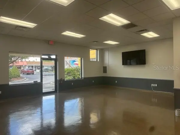 110 S COLLINS ST, Plant City, FL 33563