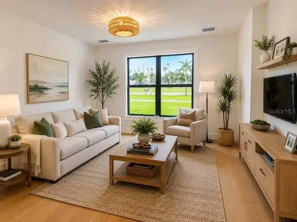 3219 E DE BAZAN AVE, St Petersburg, FL 33706