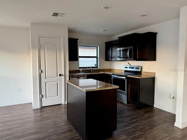 1740 CHATHAM GREEN CIR, Ruskin, FL 33570