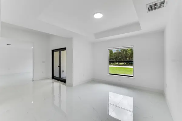 2702 50TH ST SW, Lehigh Acres, FL 33976