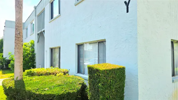 851 N KEENE RD #Y7, Clearwater, FL 33755