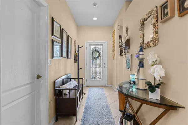905 PARKER DEN DR, Ruskin, FL 33570