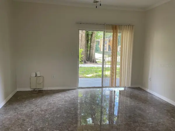 5602 PINNACLE HEIGHTS CIR #111, Tampa, FL 33624