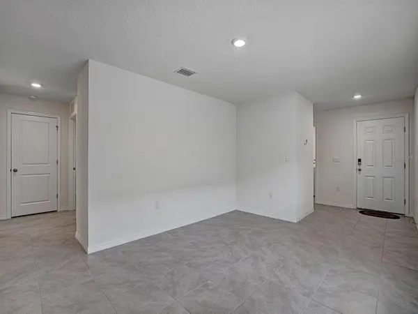 5586 LOGAN CAVE AVE, Wimauma, FL 33598