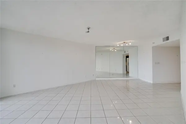 5940 PELICAN BAY PLZ S #504, St Petersburg, FL 33707