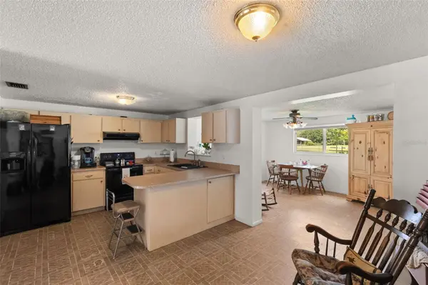 12631 HOBSON SIMMONS RD, Lithia, FL 33547