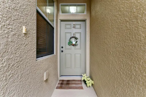 2129 LENNOX DALE LN, Brandon, FL 33510