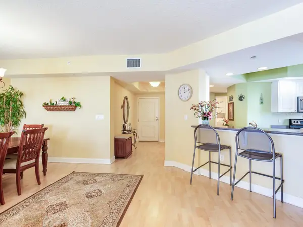 11 SAN MARCO ST #807, Clearwater Beach, FL 33767