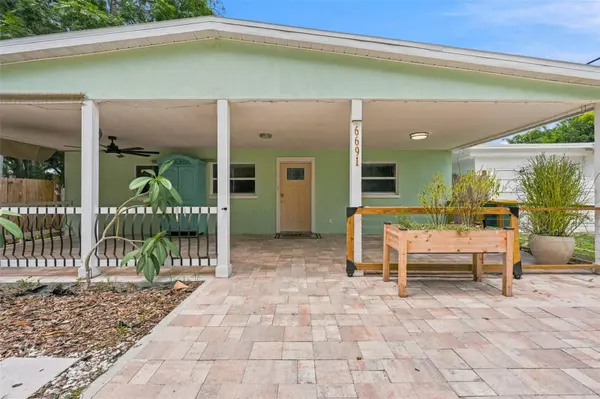 6691 56TH AVE N, St Petersburg, FL 33709