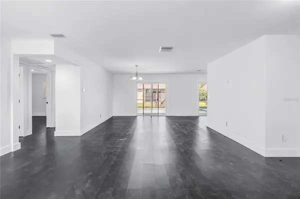 3216 PINE HAVEN DR, Clearwater, FL 33761