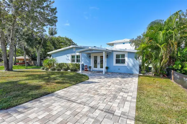302 S MAYO ST, Crystal Beach, FL 34681