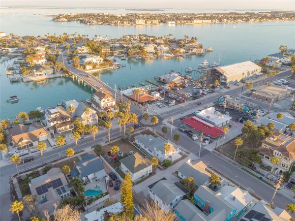 108 22ND AVE, St Pete Beach, FL 33706