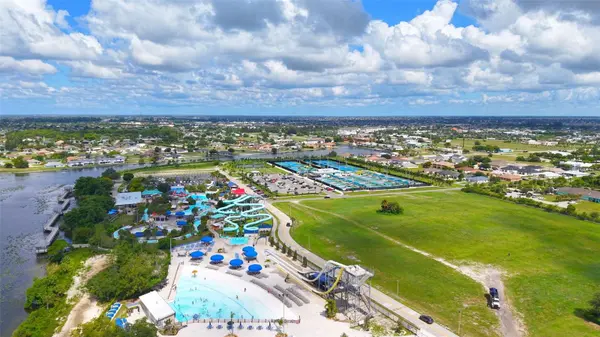 304 SW 3RD PL, Cape Coral, FL 33991