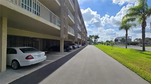 105 ISLAND WAY #112, Clearwater Beach, FL 33767