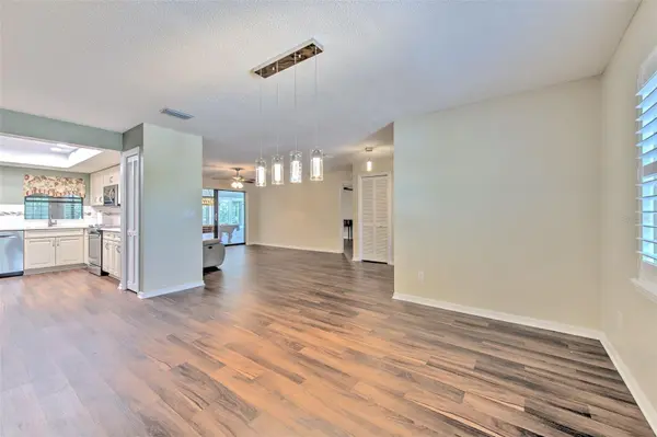 1812 NEW BEDFORD DR, Sun City Center, FL 33573
