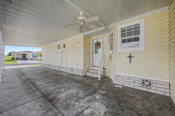 37200 NEUKOM AVE, Zephyrhills, FL 33541