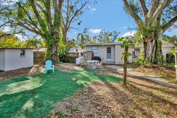 4017 WATSON RD, Tampa, FL 33610