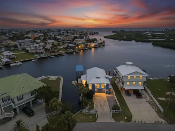 3420 EAGLE NEST DR, Hernando Beach, FL 34607