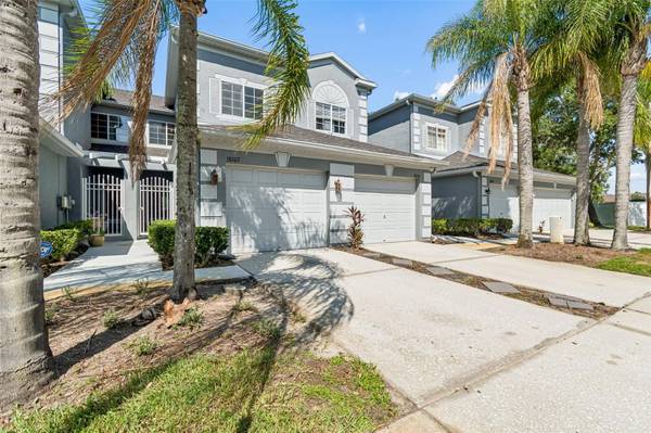 18107 NASSAU POINT DR, Tampa, FL 33647