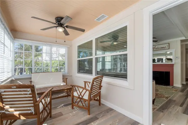 105 21ST AVE, St Pete Beach, FL 33706