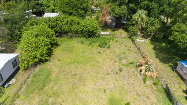 5013 DACCA DR, Tampa, FL 33619
