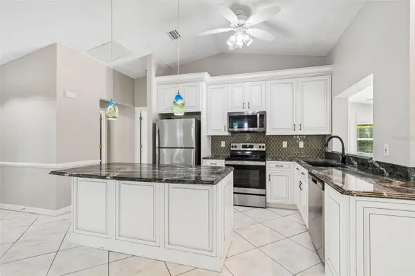 2536 COUNTRYSIDE PINES DR, Clearwater, FL 33761