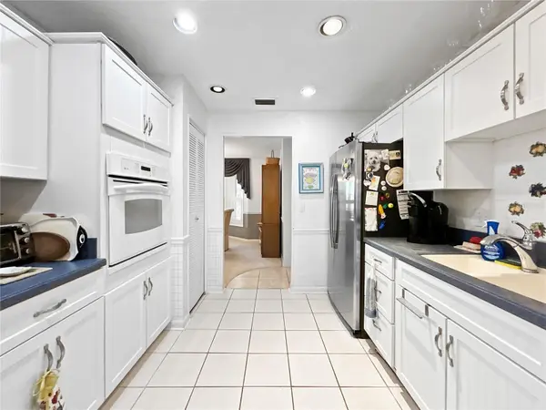 703 OJAI AVE, Sun City Center, FL 33573