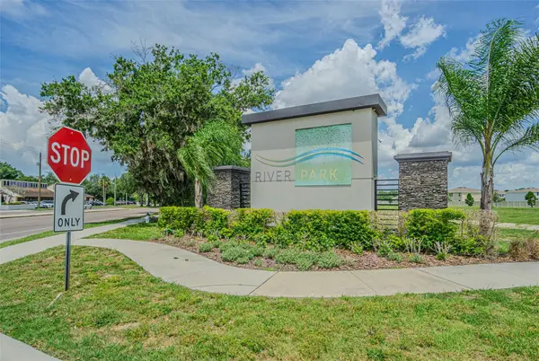 9213 MISSION BAY PL, Temple Terrace, FL 33637