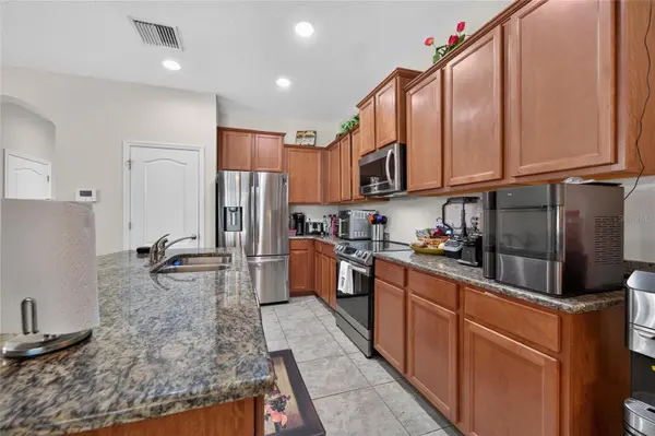 10411 RED CARPET CT, Riverview, FL 33578