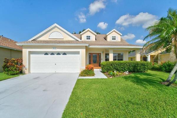 6615 SUMMER COVE DR, Riverview, FL 33578