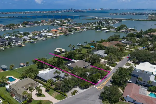 220 HARBOR VIEW LN, Largo, FL 33770