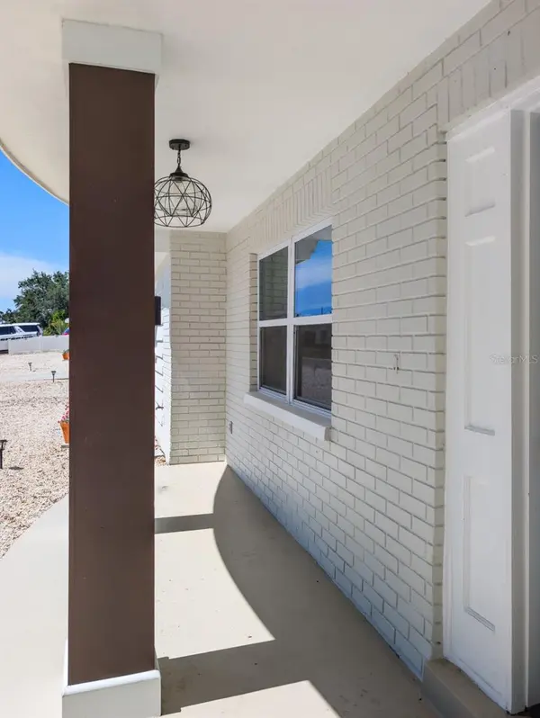 3650 KINGSBURY DR, Holiday, FL 34691
