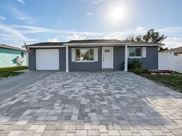 9015 PROSPERITY LN, Port Richey, FL 34668