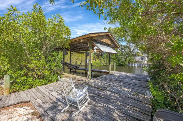815 2ND AVE NW, Ruskin, FL 33570