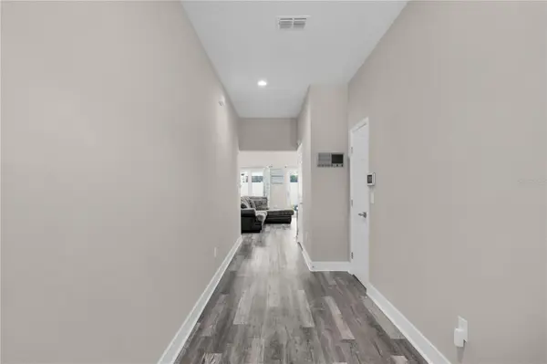 2404 CASSELL, Tampa, FL 33605