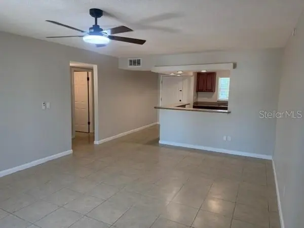 14413 AMERICANA CIR #202, Tampa, FL 33613