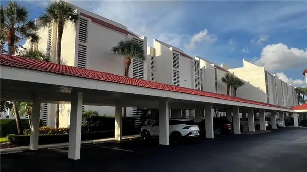 7871 SAILBOAT KEY BLVD S #108, St Petersburg, FL 33707