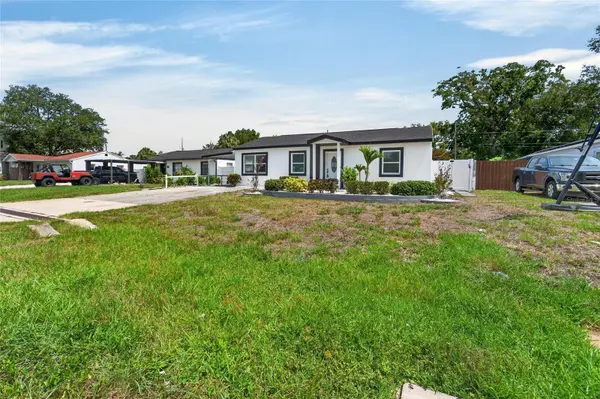 4711 W LAWN AVE, Tampa, FL 33611