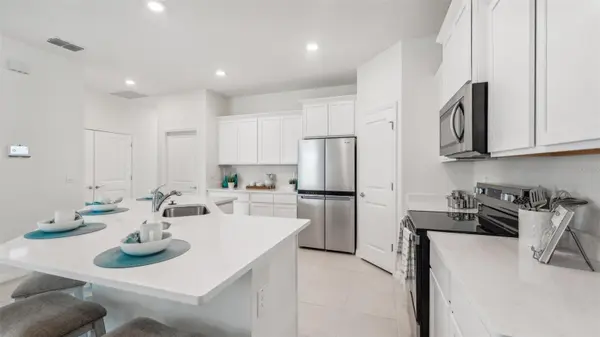 32890 RUSTIC RISE RD, San Antonio, FL 33576