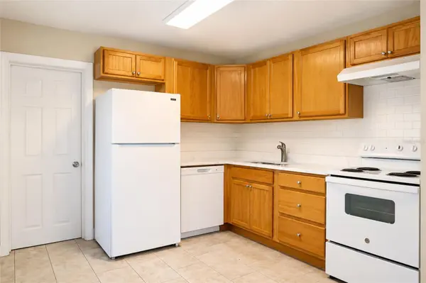 9412 N ELMER ST, Tampa, FL 33612