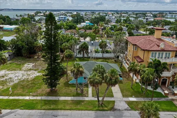 835 BRUCE AVE, Clearwater Beach, FL 33767